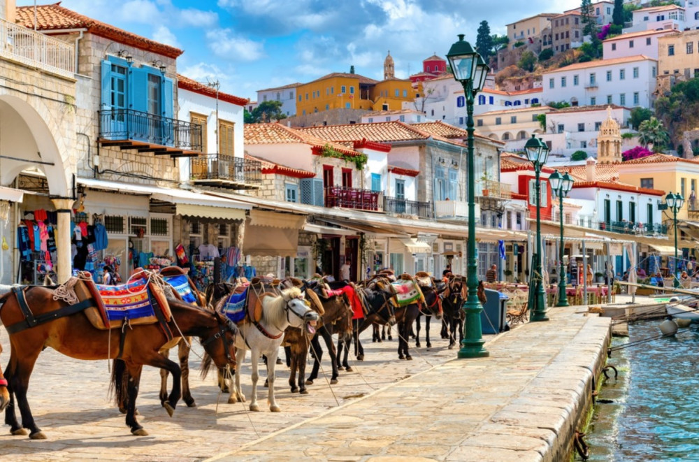Full-Day Private Excursion to Hydra Island from Athens by minibus