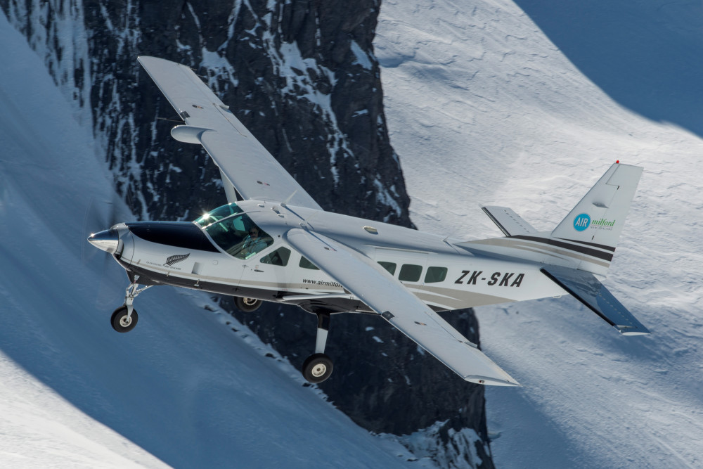 Milford Sound Fly/Land/Fly
