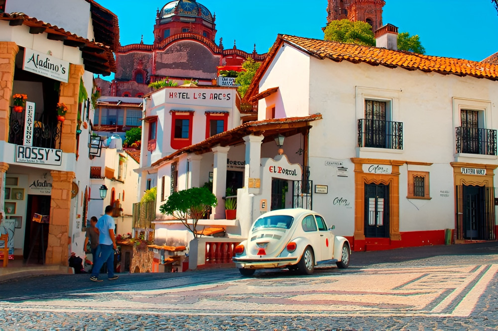 Semana Santa in Mexico : A Tour of Faith in Cuernavaca and Taxco