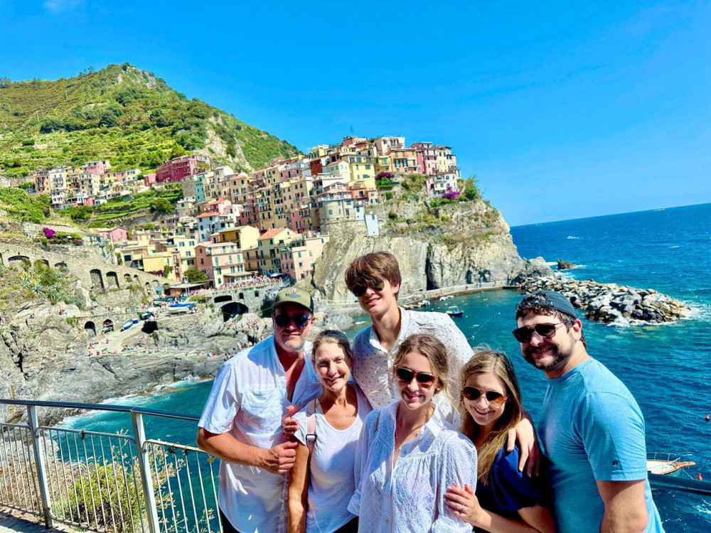 Pisa & Cinque Terre in a Day – Premium Private Minivan Tour