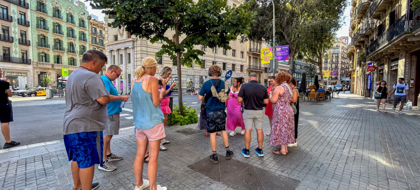 Private Walking Tour through the Gothic Quarter of Barcelona, photo 3 of 7