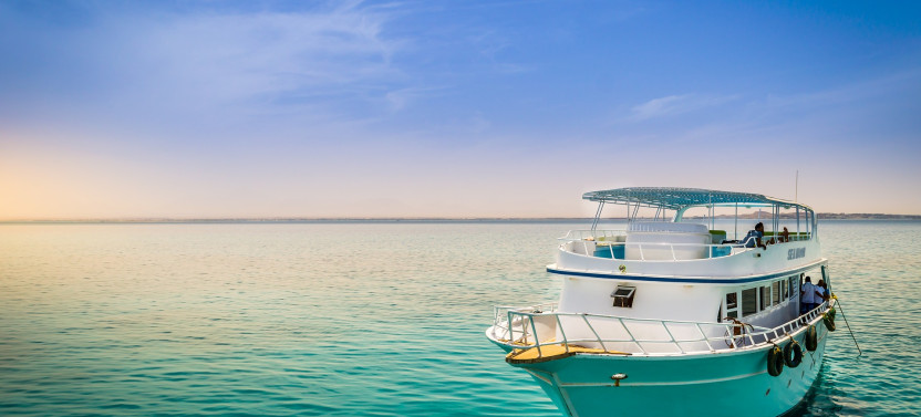Hula Hula Island Snorkeling Sea Trip Full Day & Lunch - Hurghada