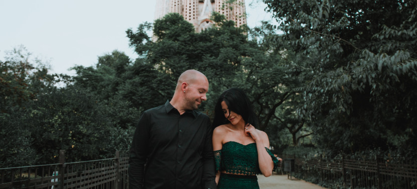 Barcelona - Romantic Private Photoshoot for Couples-Top-Rated Photographer, photo 5 of 8