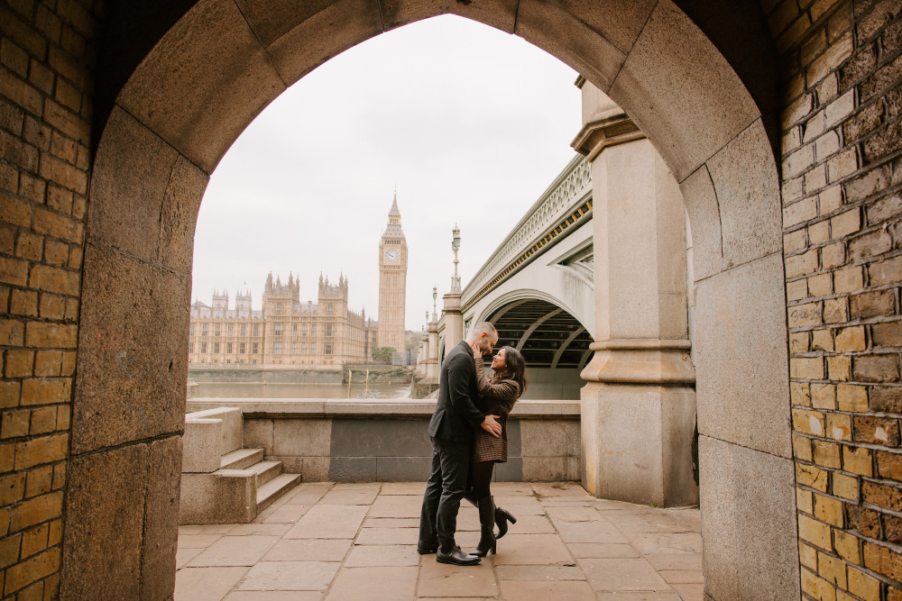 London - Romantic Private Photoshoot for Couples with a Top-Rated Local Photographer
