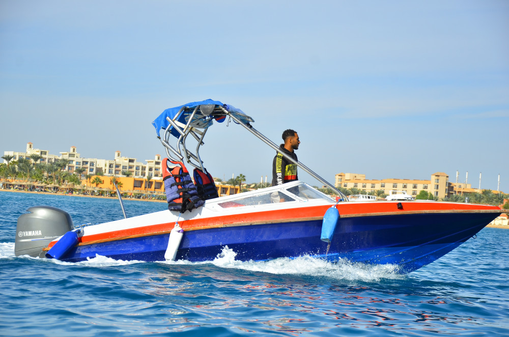 Private Speed Boat to Hula Hula Island Amazing Day - Hurghada