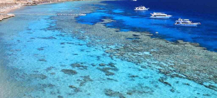 Blue Hole National Park & Canyon Salama By Bus & Lunch-Sharm El Sheikh