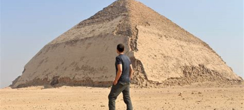 Private Tour of Giza Pyramids, Saqqara & Dahshur With Camel Ride and Lunch