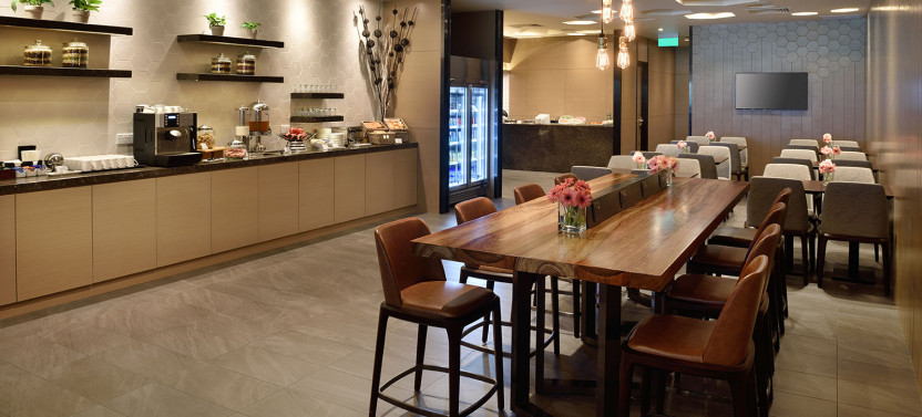 Singapore Changi Airport (SIN) Plaza Premium Lounge