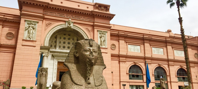 Giza Pyramids, Sphinx & Egyptian Museum Sightseeing Tour from Sokhna Port