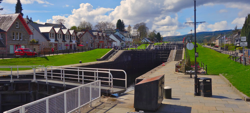 Skye, The Highlands & Loch Ness Tour From Edinburgh