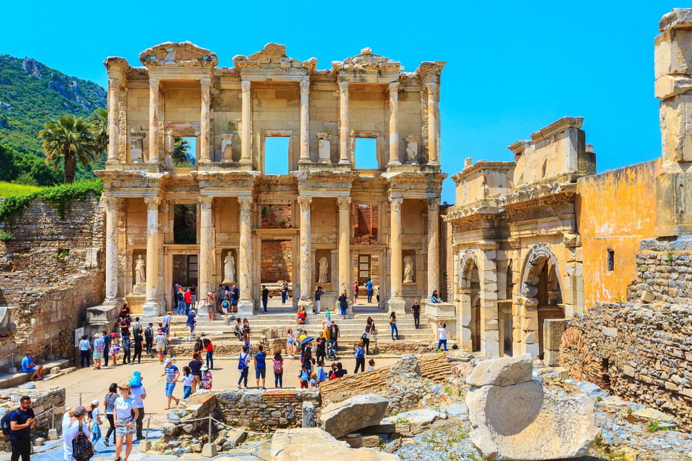 Skip-the-Line: Ephesus, House of Mary, Artemis Tour with Lunch for Cruisers