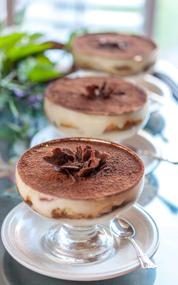 Tiramisu and Chocolates and Pastries Tour in Venice