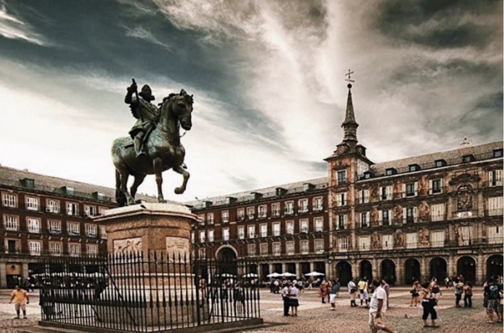 History of Madrid – City Center Guided Walking Tour - Private (French)