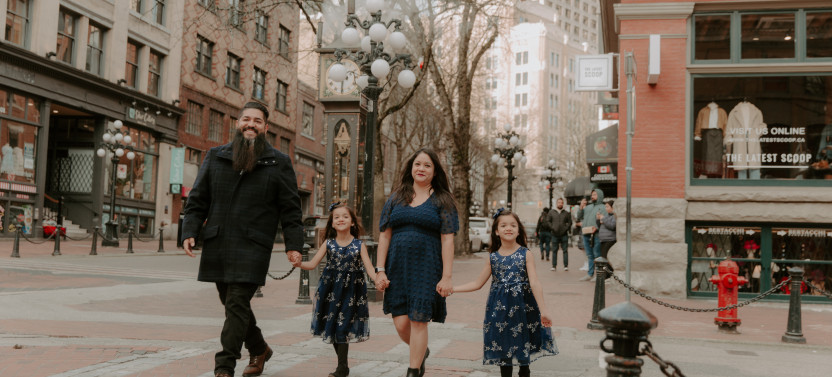 Vancouver - Private Photoshoot with a Top-Rated Local Photographer 