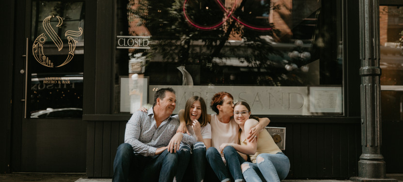 Vancouver - Private Family Photoshoot with a Kid-Friendly Photographer