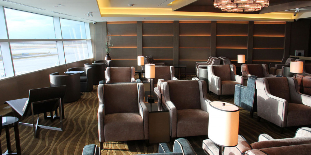Toronto Pearson International Airport (YYZ) Plaza Premium Lounge