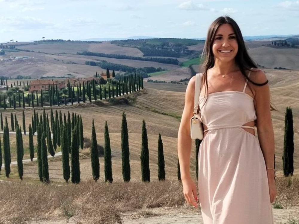Private Val d’Orcia: Pienza, Montepulciano, Cheese & Brunello Experience
