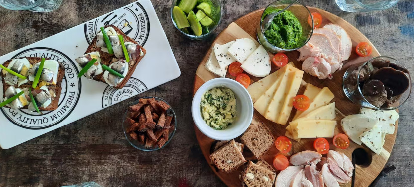 Authentic Baltic Home Dining and Cooking Class in Tallinn