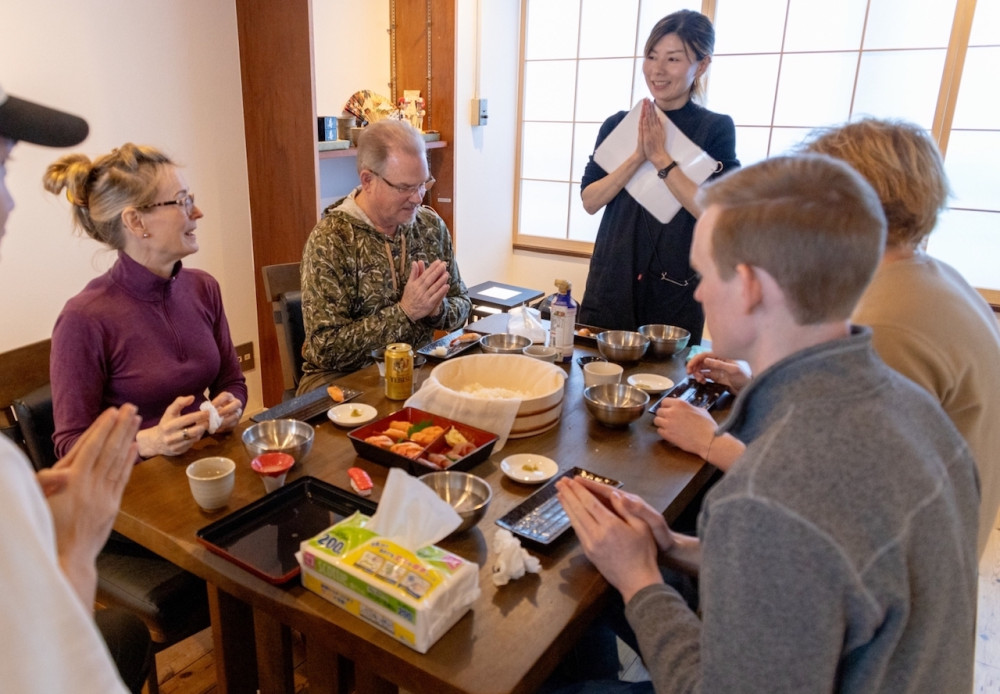 Private Sushi & Ramen Cooking in Tokyo