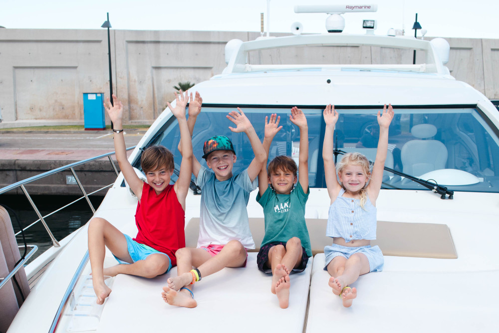 Private Luxury Capri Yacht Experience from Rome by Train - Azimut 62s