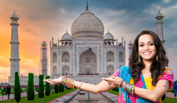 A picture of Private Tour: 9 Day Golden Triangle Tour with Kashmir Valley