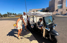 I took a tuktuk33