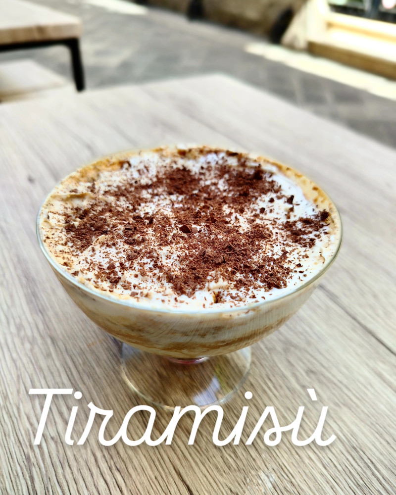 Focaccia and Tiramisù in Lecce