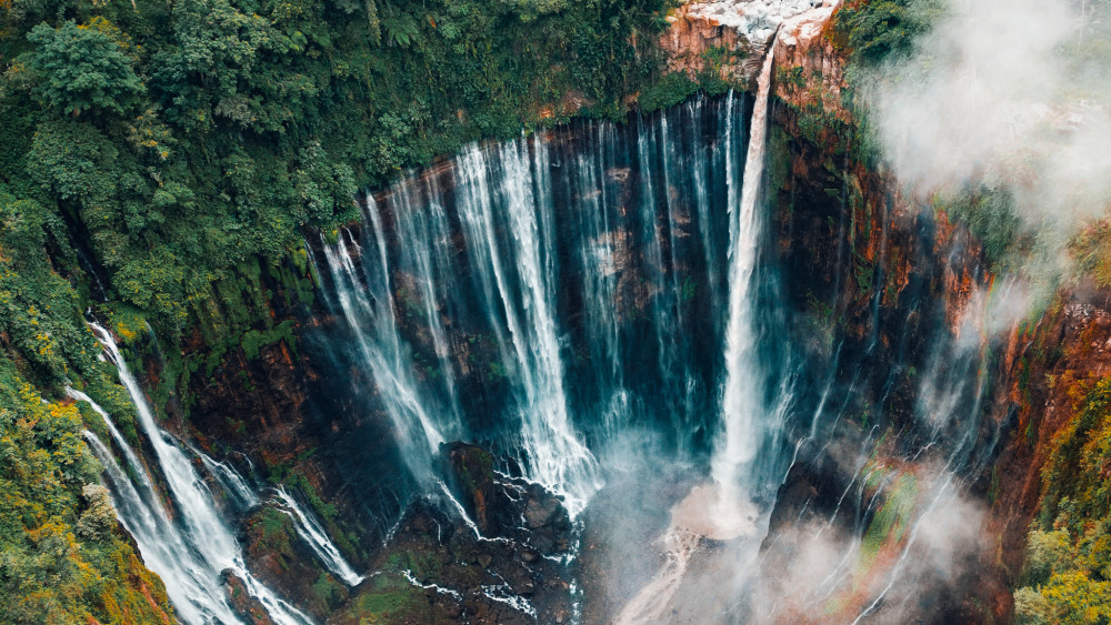 Private 3-Day Tumpak Sewu Waterfall, Bromo Sunrise & Blue Fire from Bali
