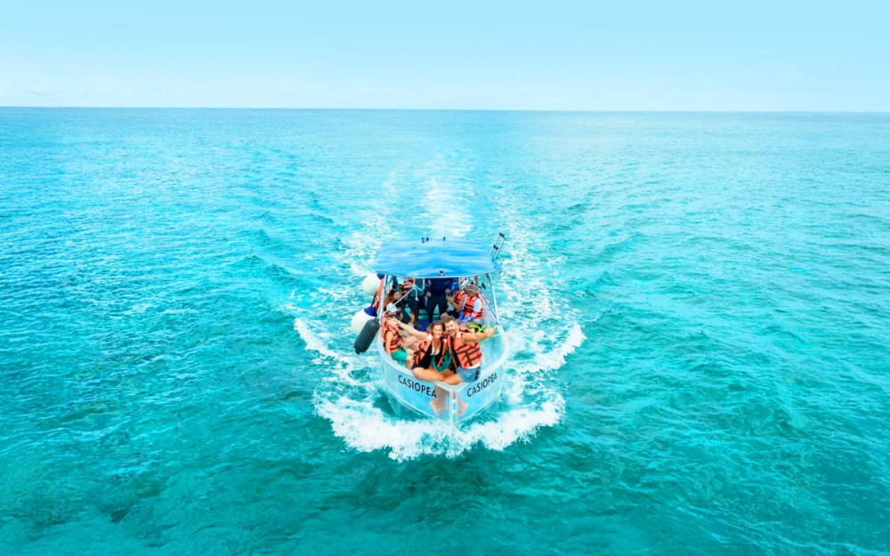 El Cielo: Clear Boat & Beach Escape at Cozumel