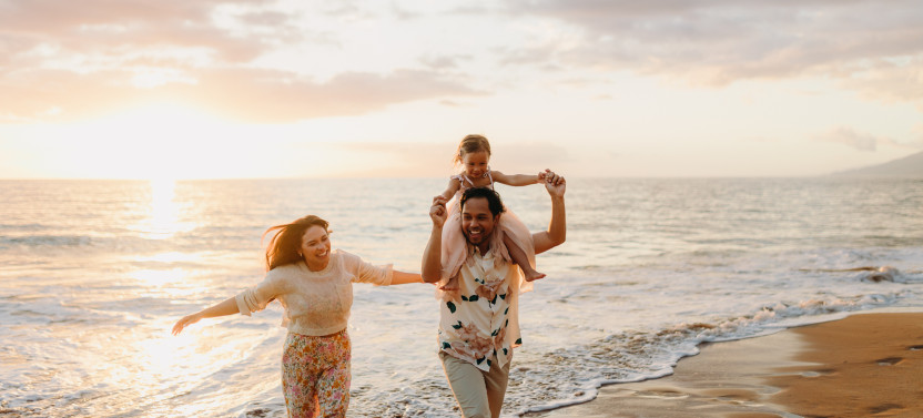 Maui - Private Family Photoshoot with a Kid-Friendly Local Photographer