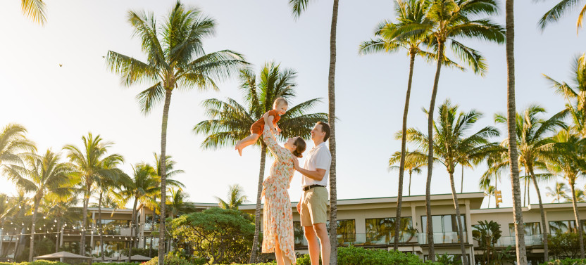 Maui - Private Family Photoshoot with a Kid-Friendly Local Photographer