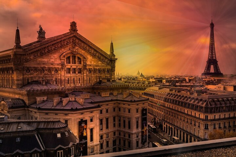 Paris In a Day: Eiffel Tower, Louvre, Notre-Dame, and Seine River