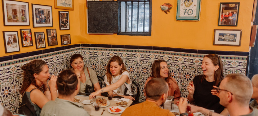 Barcelona Tapas, Taverns & History Tour, photo 2 of 15