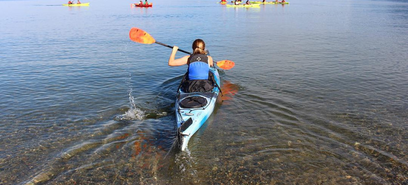 Smooth Classic Kayak Tour - Single Kayak