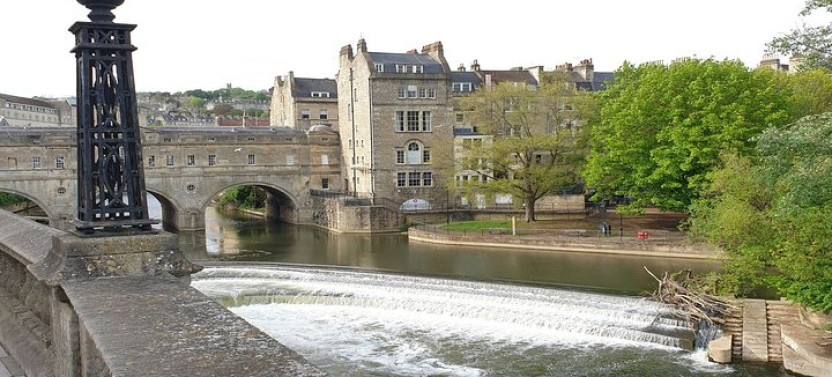 The Splendour of Georgian and Victorian Era Bath: A Self-Guided Audio Tour