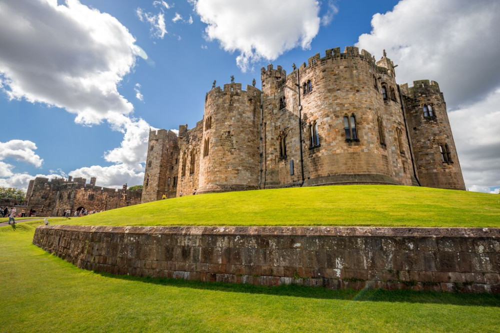 Alnwick Castle and Bamburgh From Edinburgh