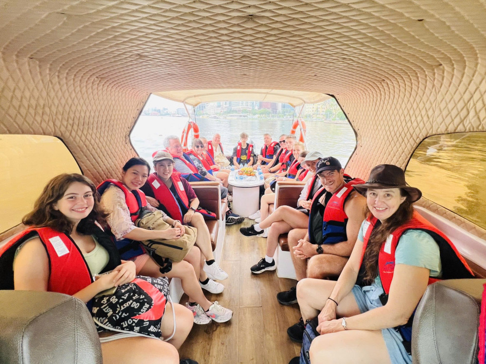 VIP Tour From Ho Chi Minh to Cu Chi Tunnels by SpeedBoat Small Group