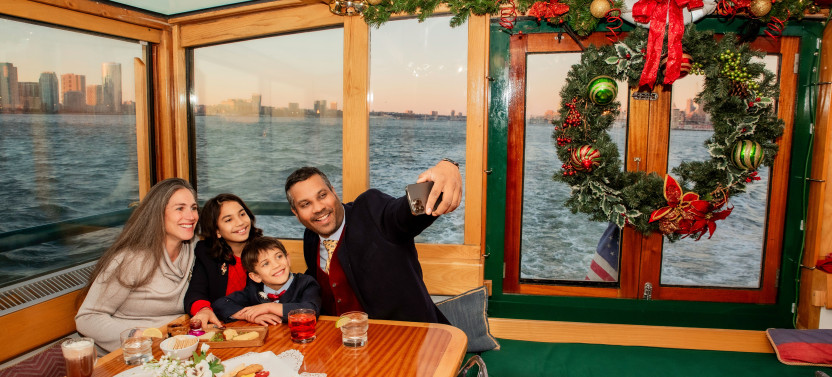 Statue & Skyline Holiday Cocoa Cruise