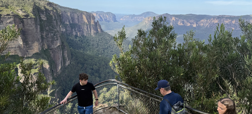 Blue Mountains Waterfalls, Bushwalks & Wildlife Late Start