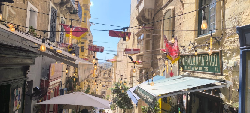 Valletta Food Tour - Eat, Learn and Have Fun with a Local