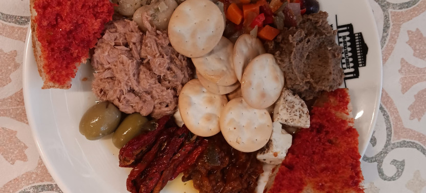 Valletta Food Tour - Eat, Learn and Have Fun with a Local