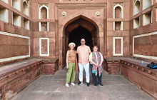 Raj Tour & Travel10