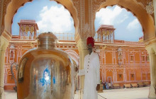 Raj Tour & Travel8