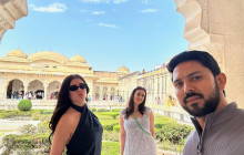 Raj Tour & Travel13