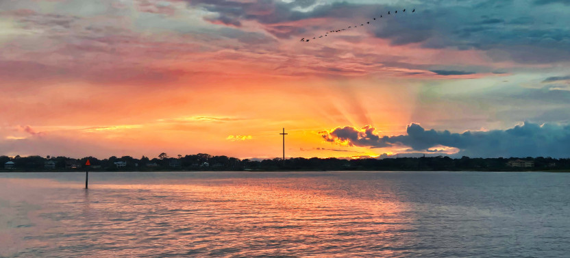 Live Music Sunset Sail & Nights of Lights Viewing