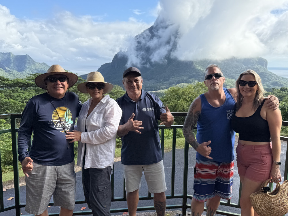 4WD Tour Of Mo’orea