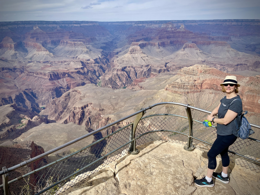 Grand Canyon South Rim Tour with Sedona from Phoenix
