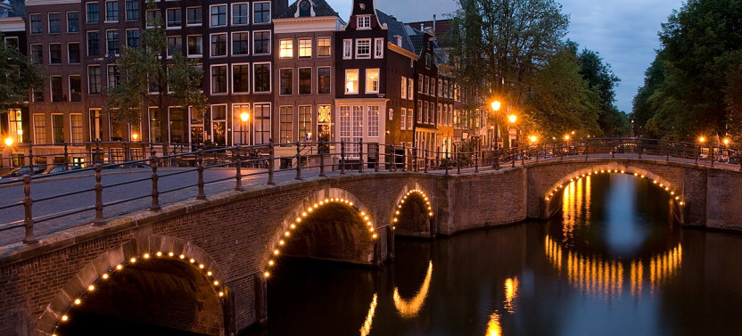 Amsterdam City Private Tour & Canal Cruise