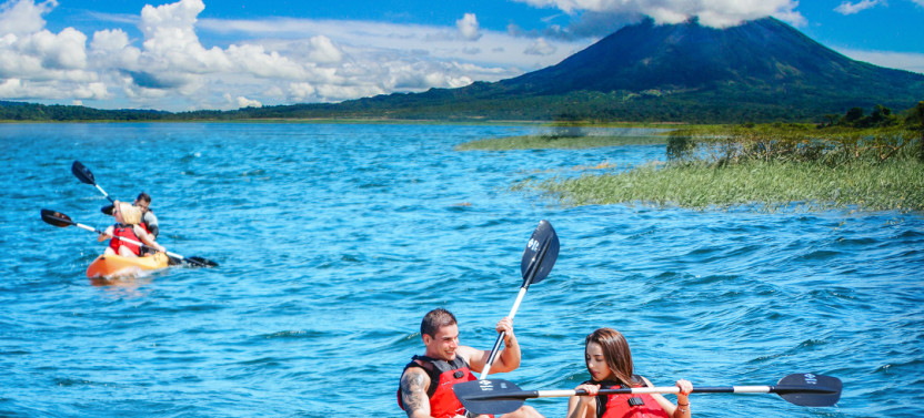 Kayaking at the Arenal Lake