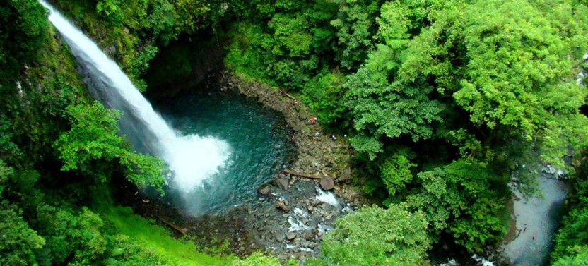 La Fortuna Waterfall & La Finquita Farm